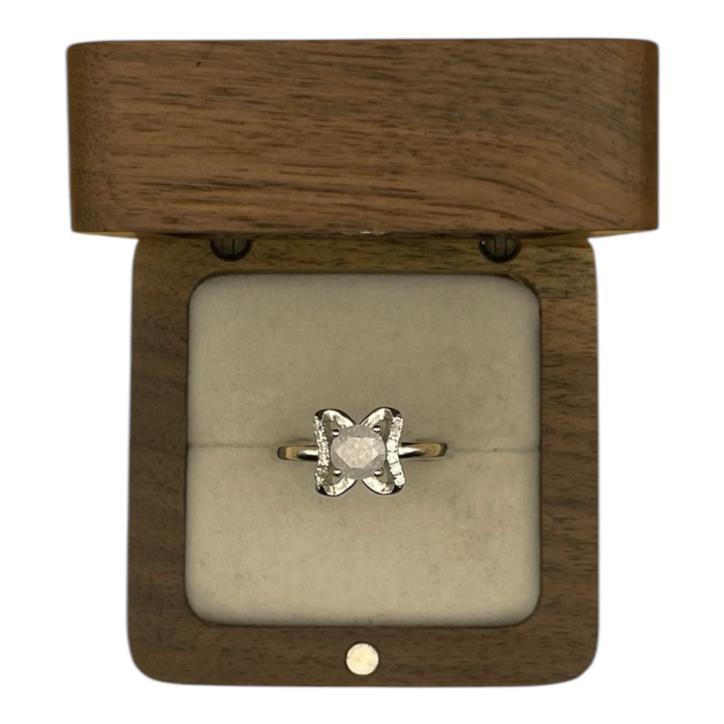 Anillo Elegancia Moderna