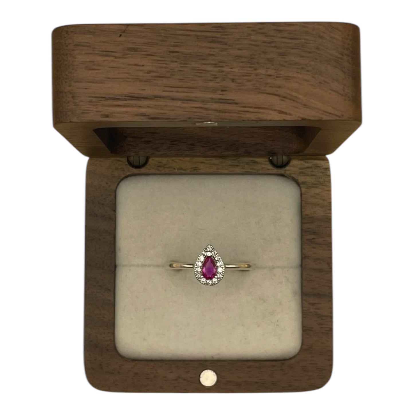 Anillo Elegancia Clásica
