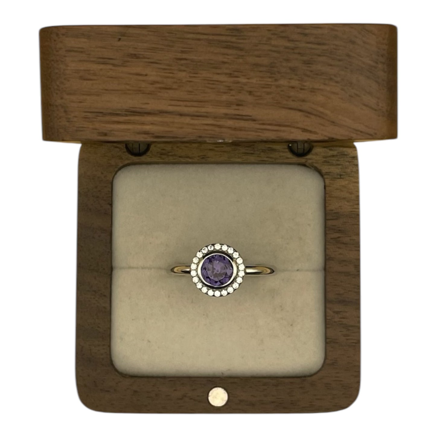 Anillo Clásico Moderno