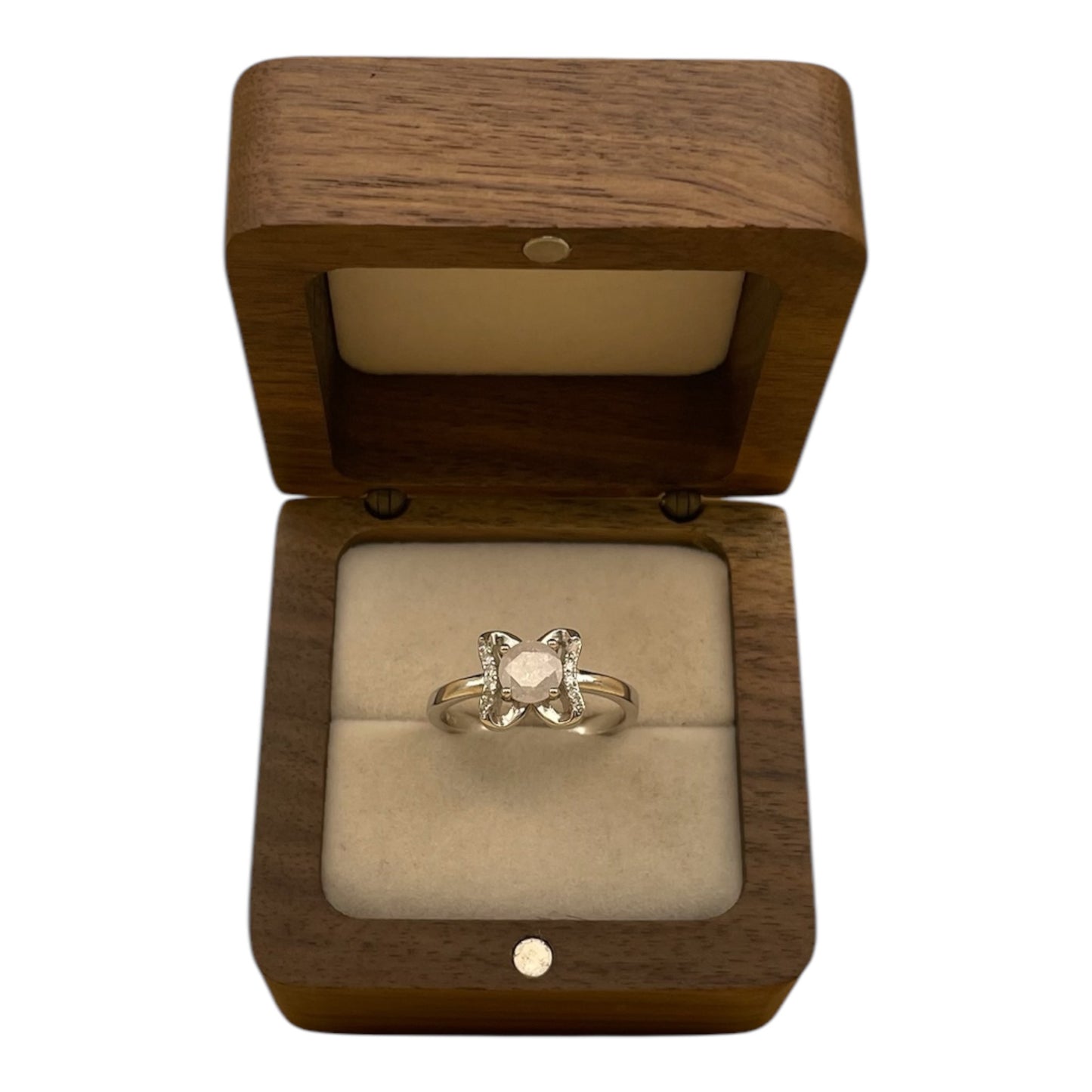 Anillo Elegancia Moderna