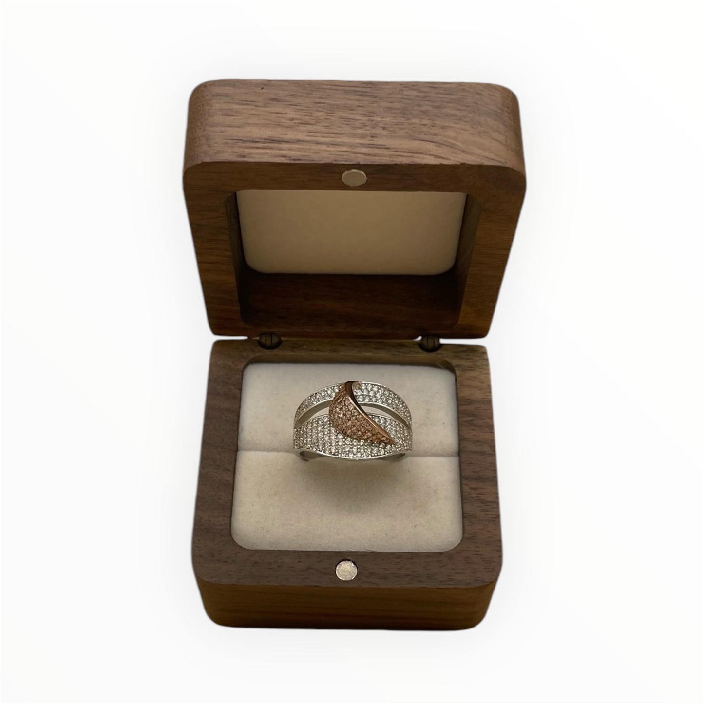 Anillo Extravagancia Moderna
