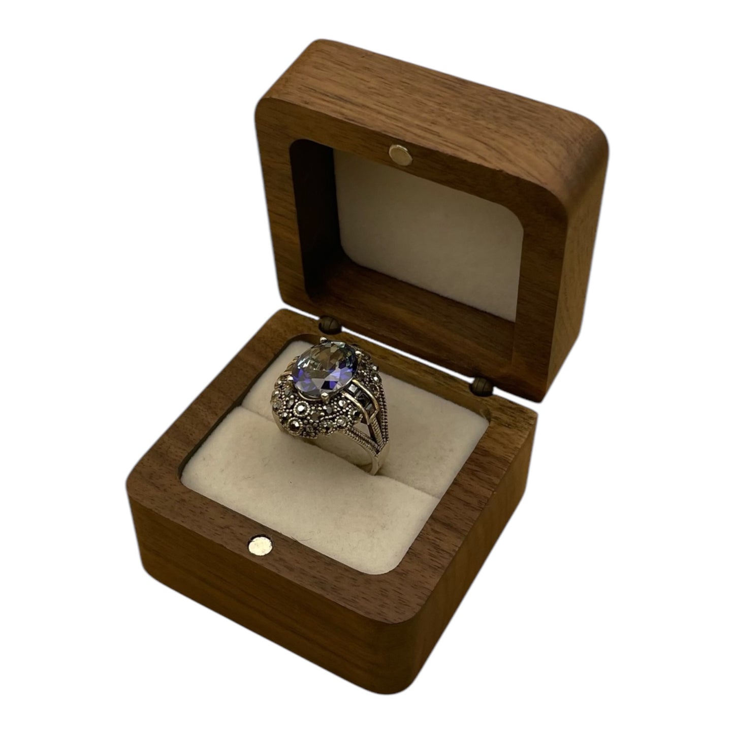 Anillo Victoriana Spinel