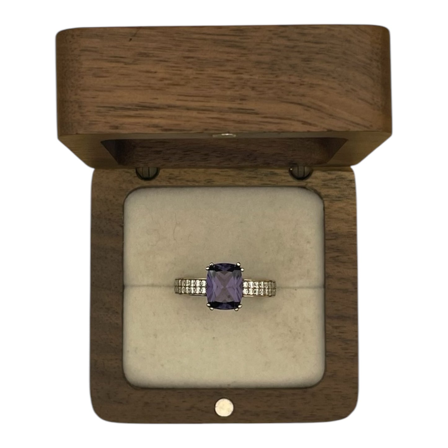 Anillo Solitaire Moderno