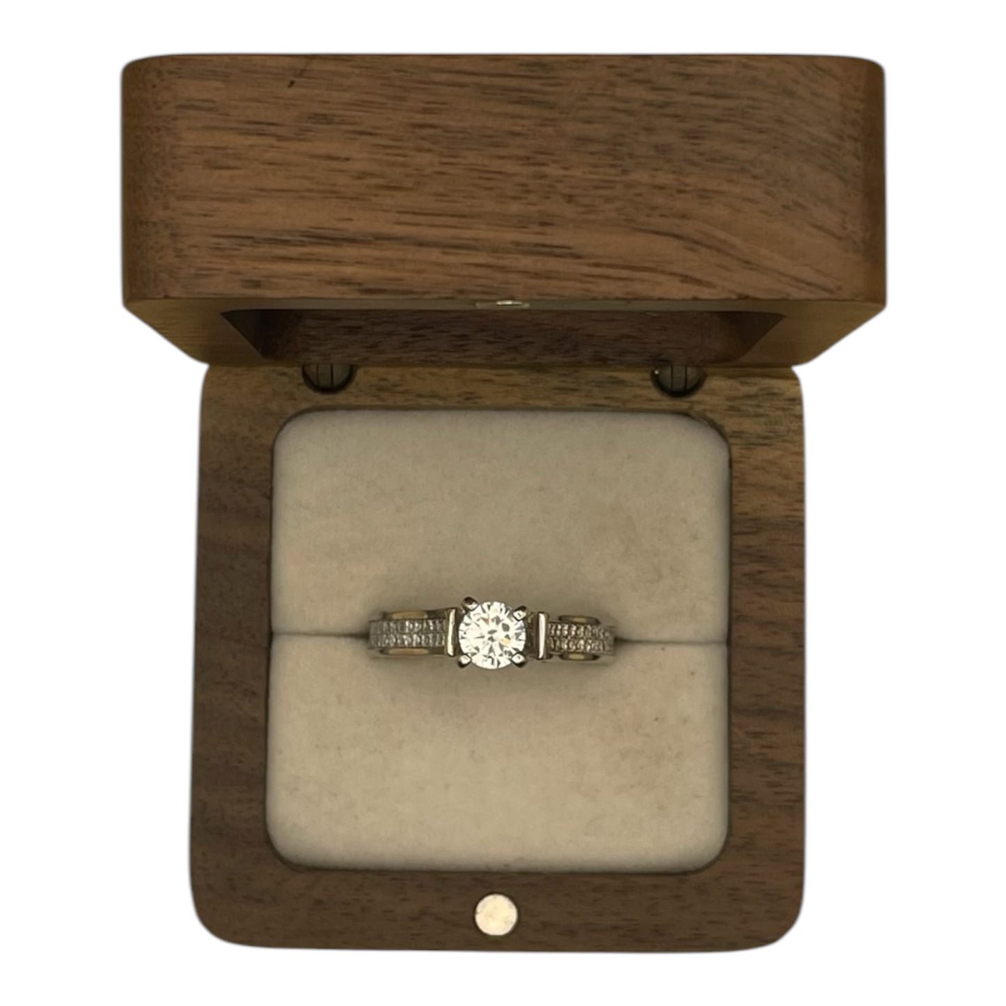 Anillo Solitaire Moderno