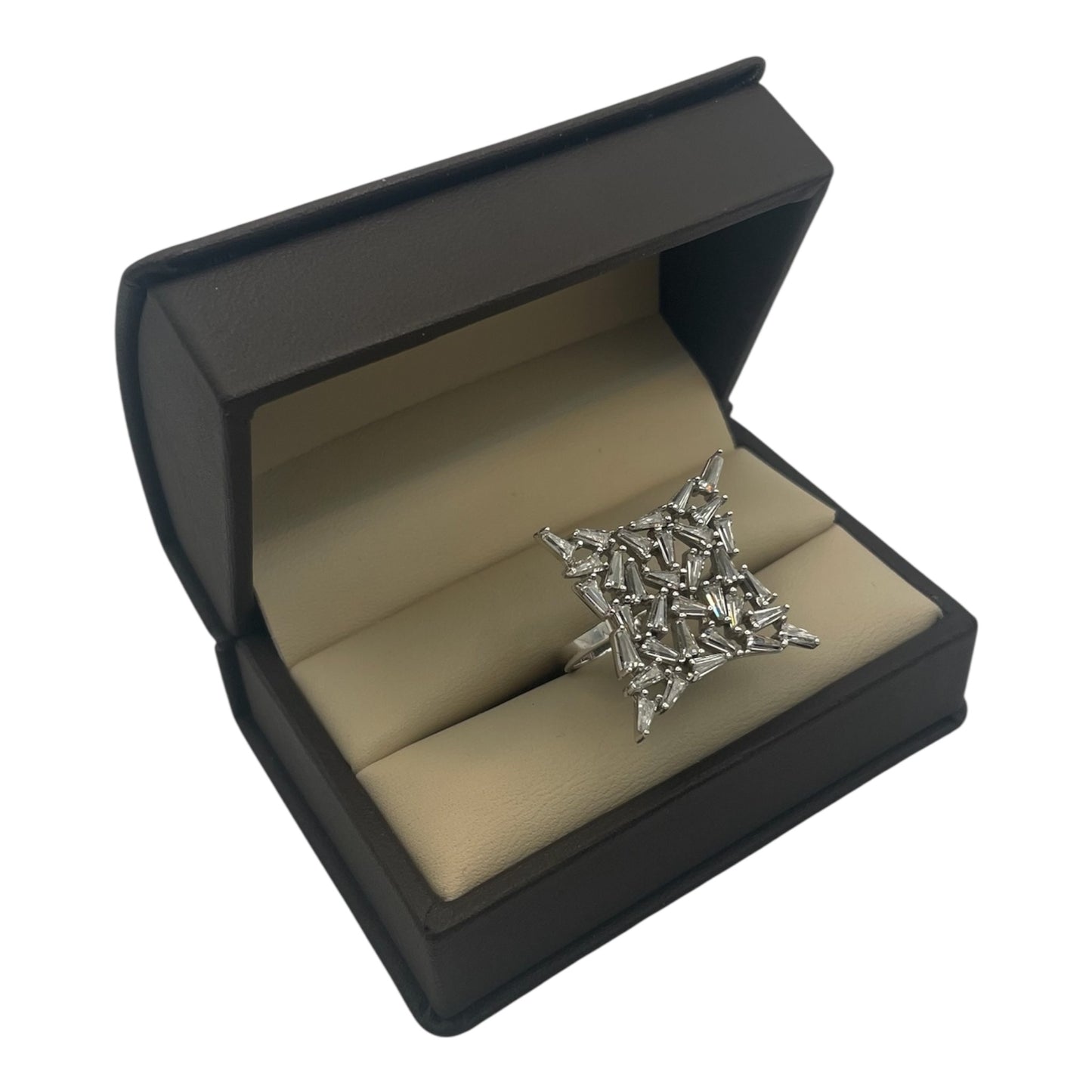Anillo Tentación Elegancia Moderna