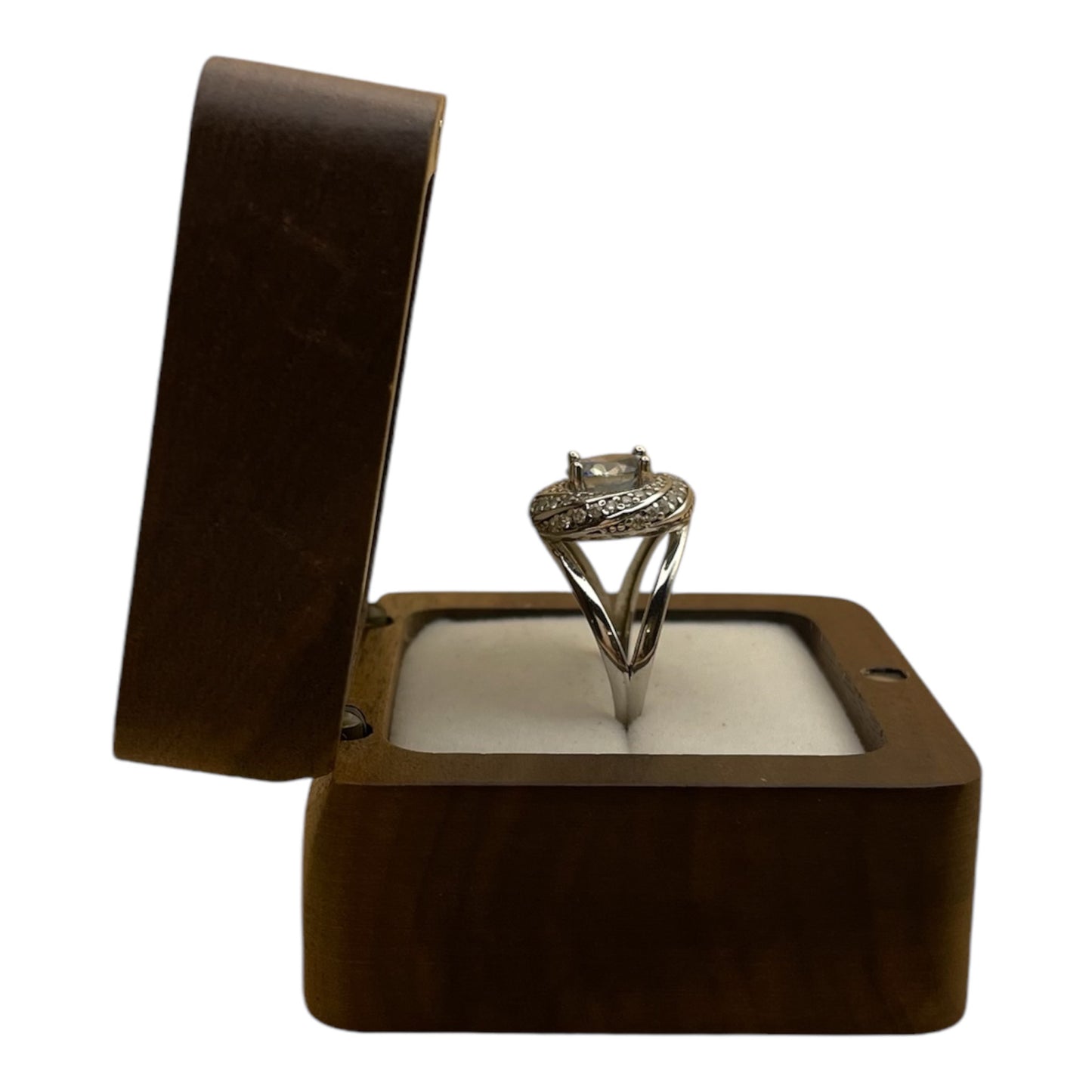 Anillo con Tanzanita