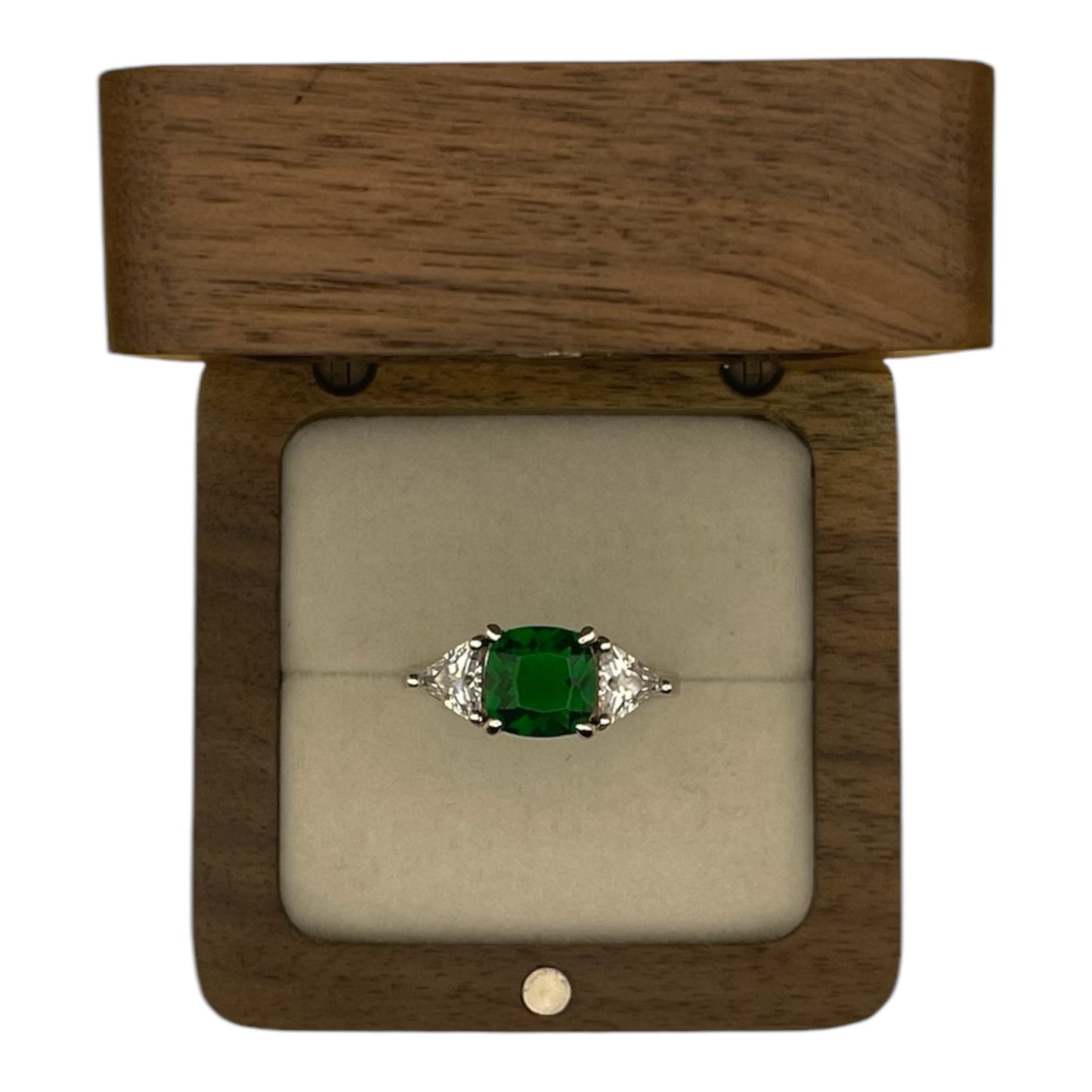 Anillo de esmeralda con zafiros blanco