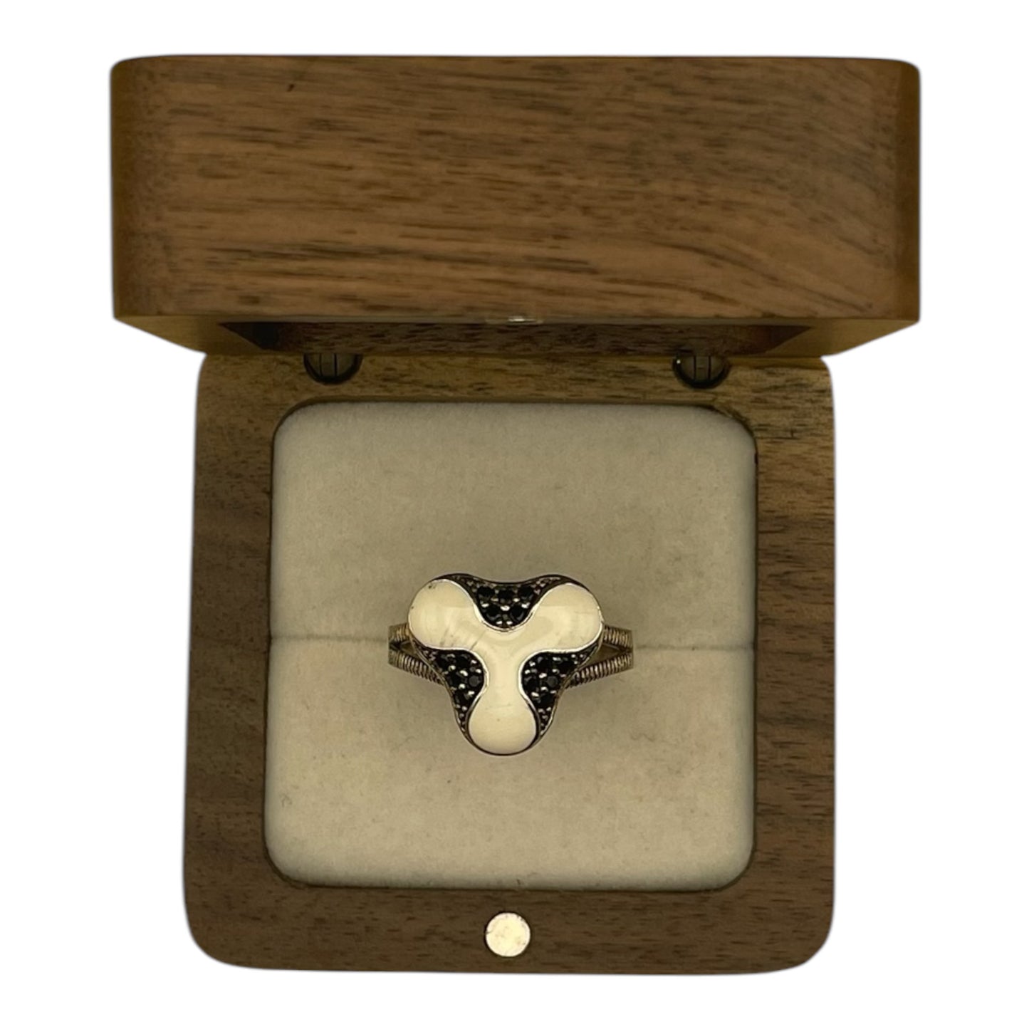 Anillo Elegancia Moderna