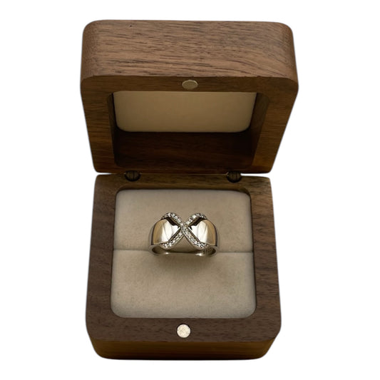 Anillo Elegancia Moderna