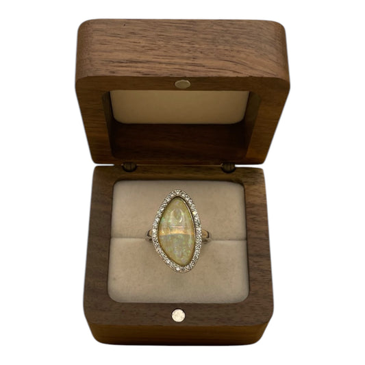 Anillo Elegancia Moderna