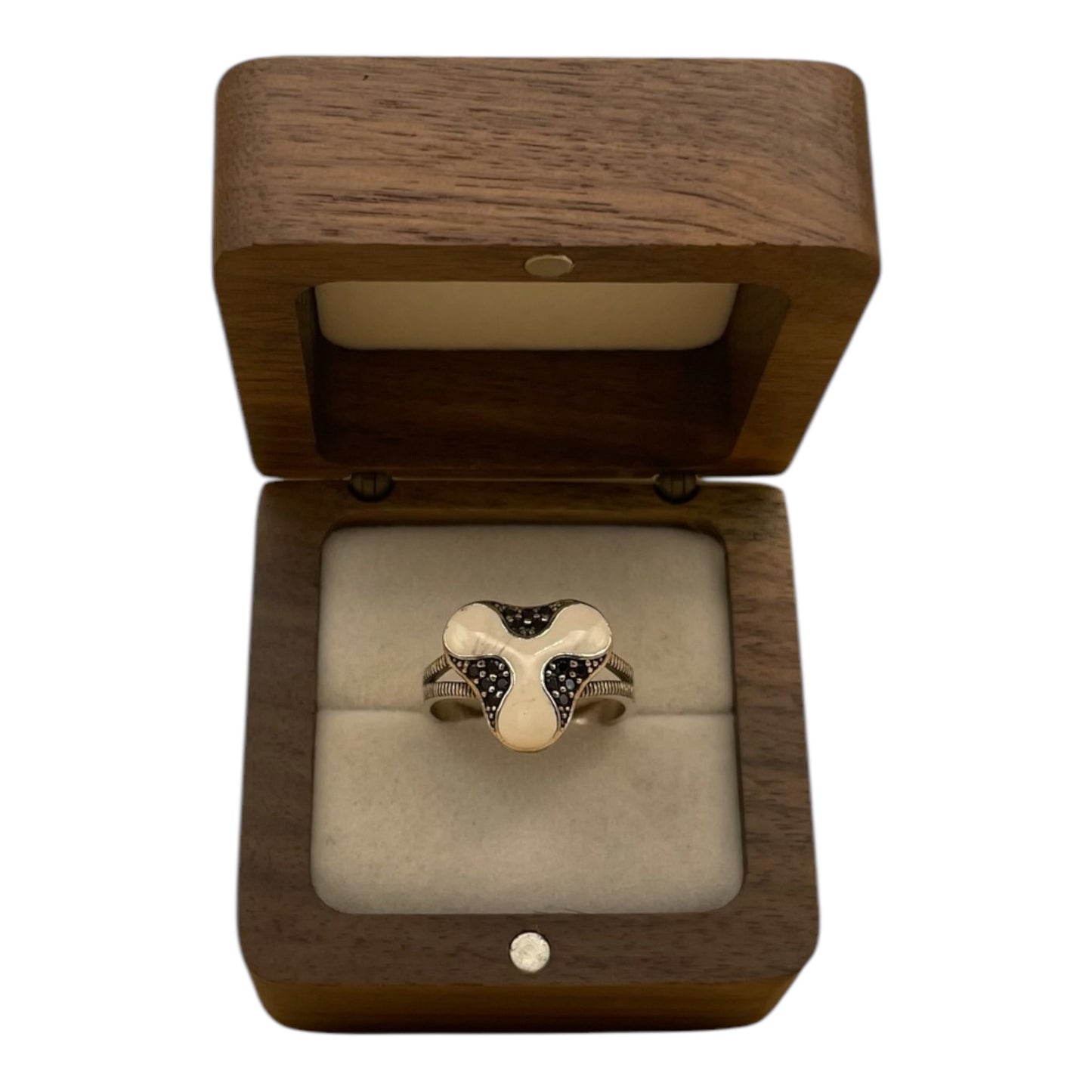 Anillo Elegancia Moderna