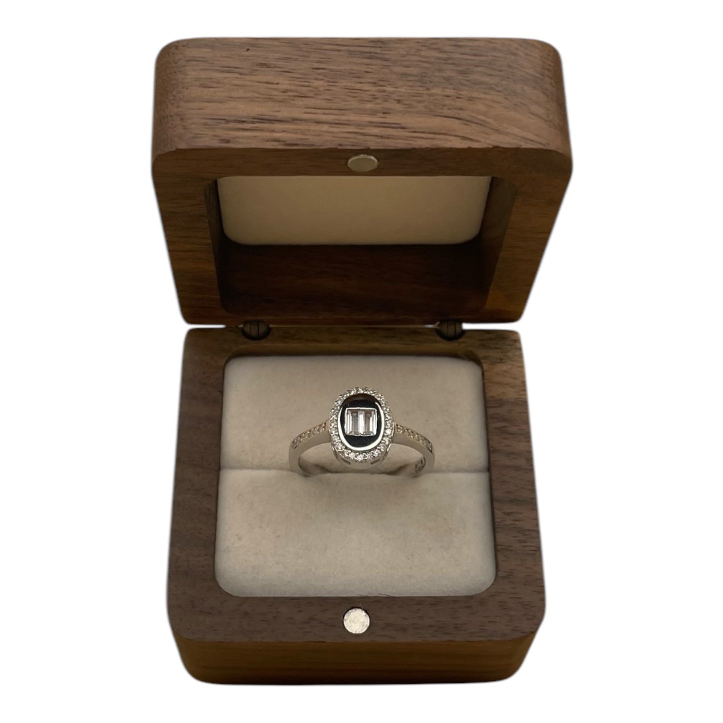 Anillo Elegancia Moderna