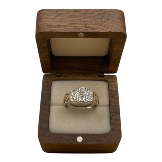 Anillo Moderno Clásico Elegante