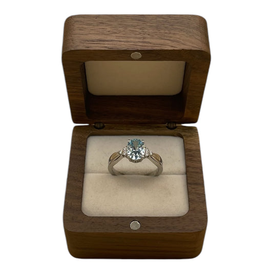 Aquamarina con diamantes