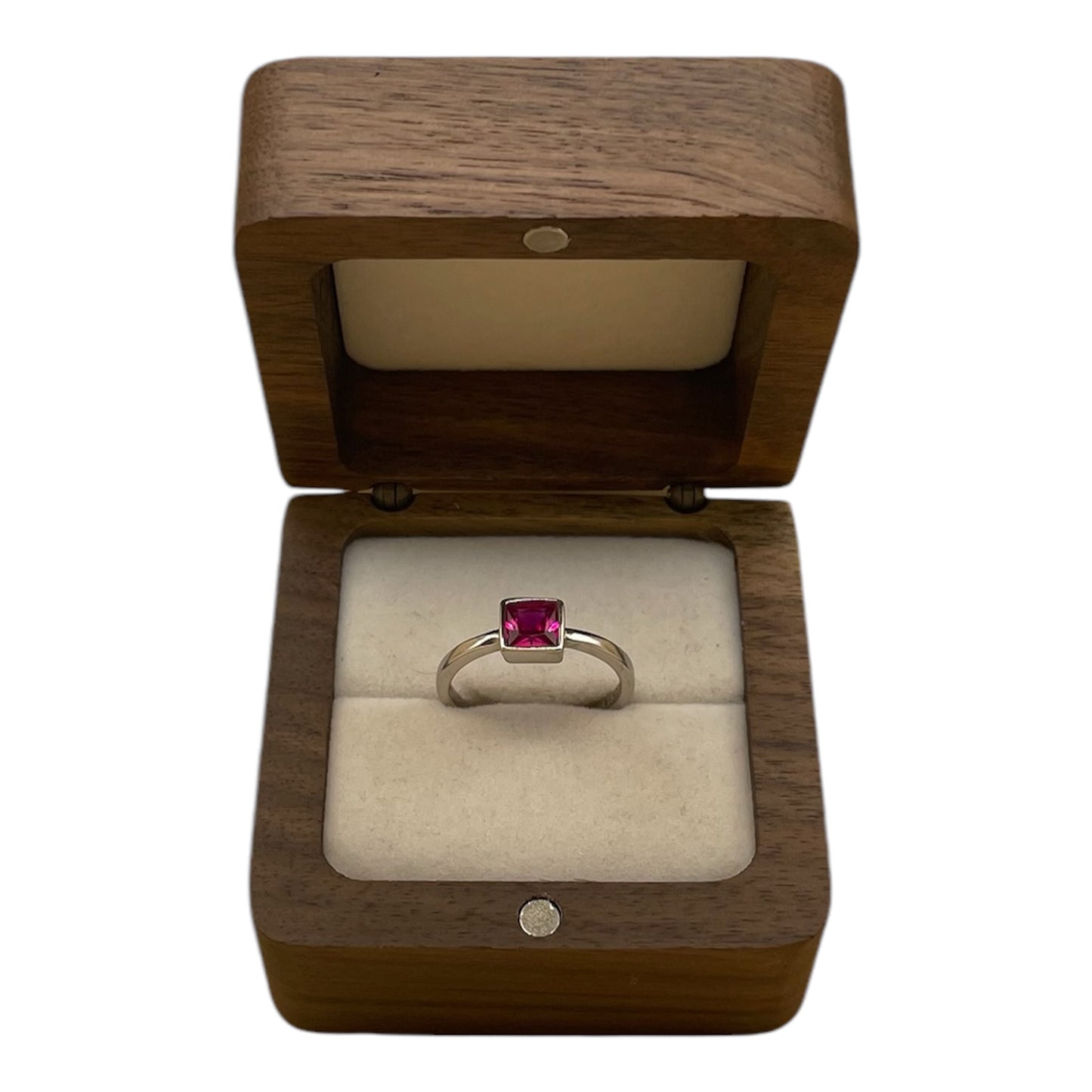 Anillo Resplandor Carmesí