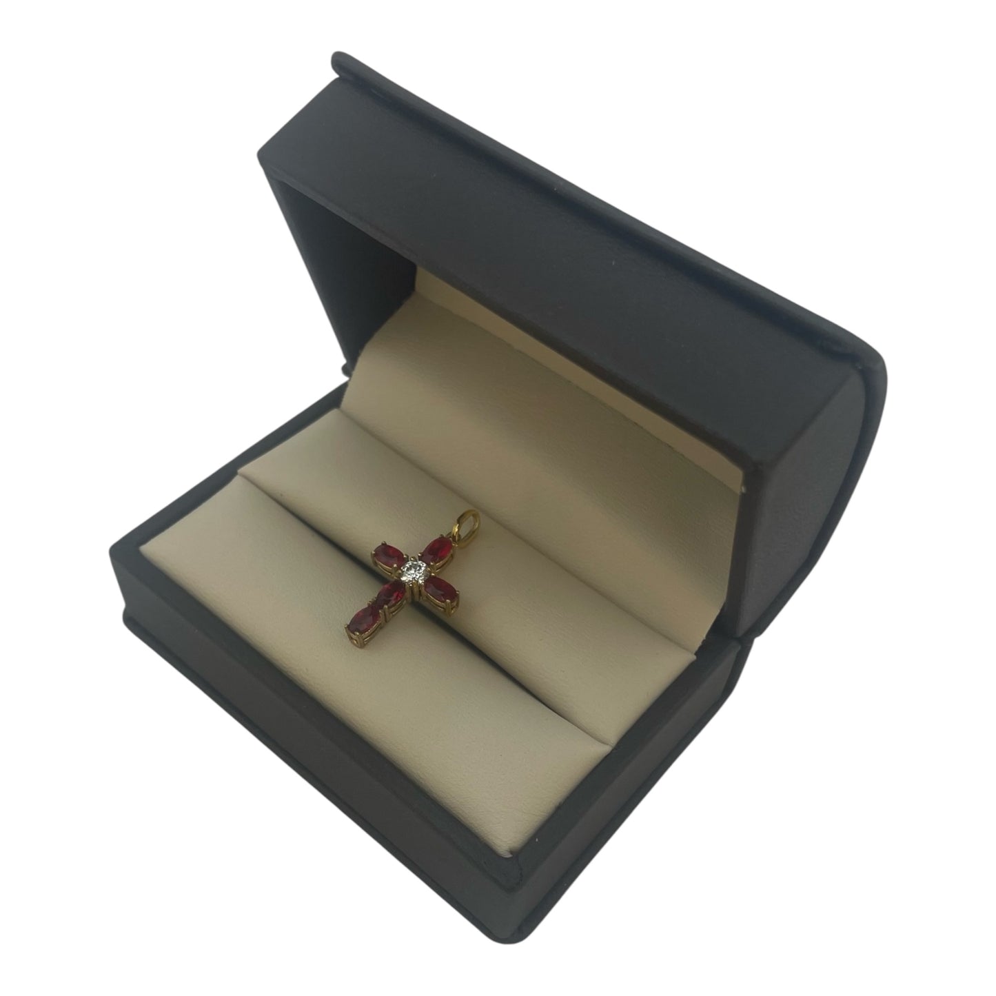 Cruz de Fuego — Cruz con rubíes y diamante
