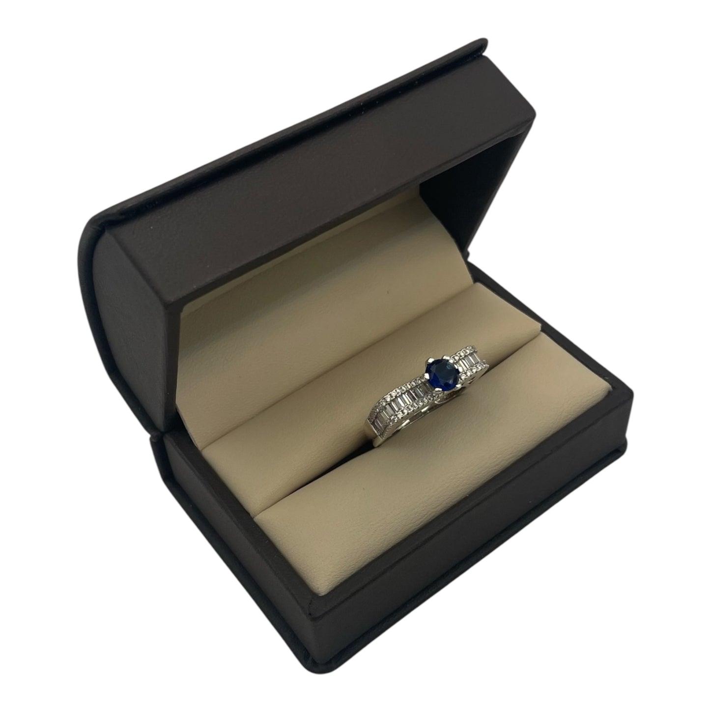 Anillo Solitario Extravagante