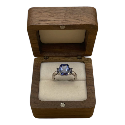 Anillo de Zafiro